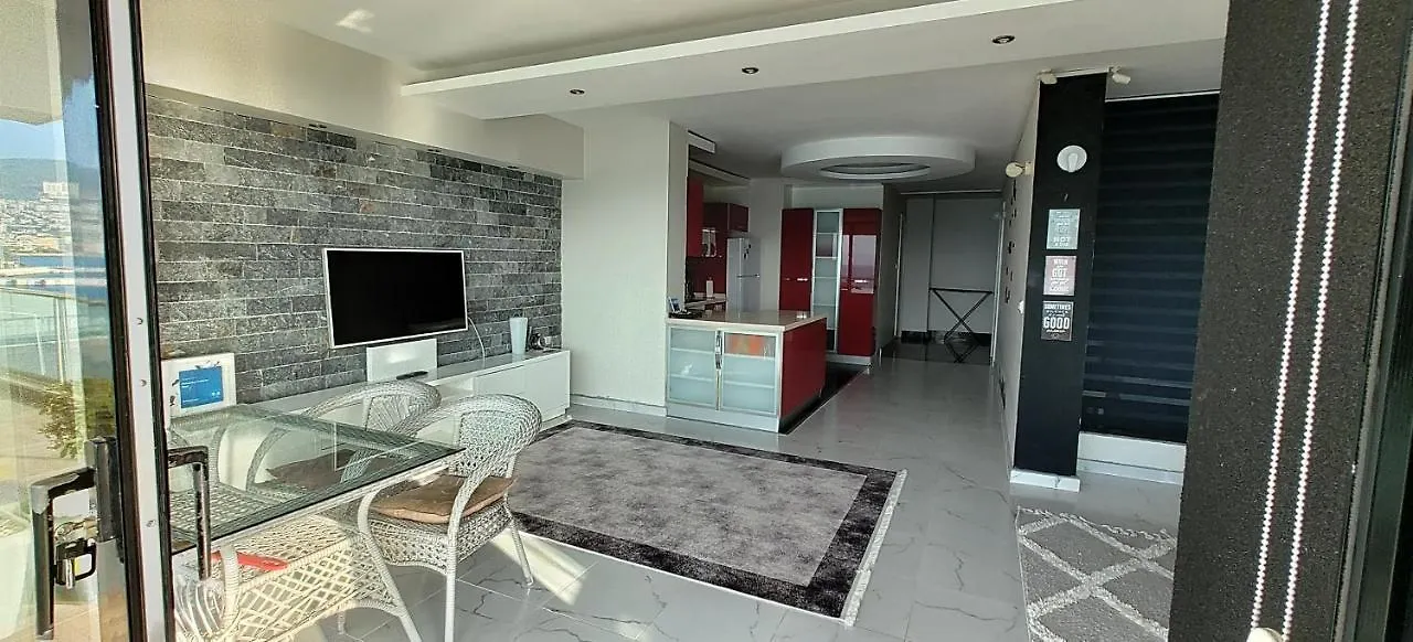 Amazing Seaview Flat Daire Kuşadası